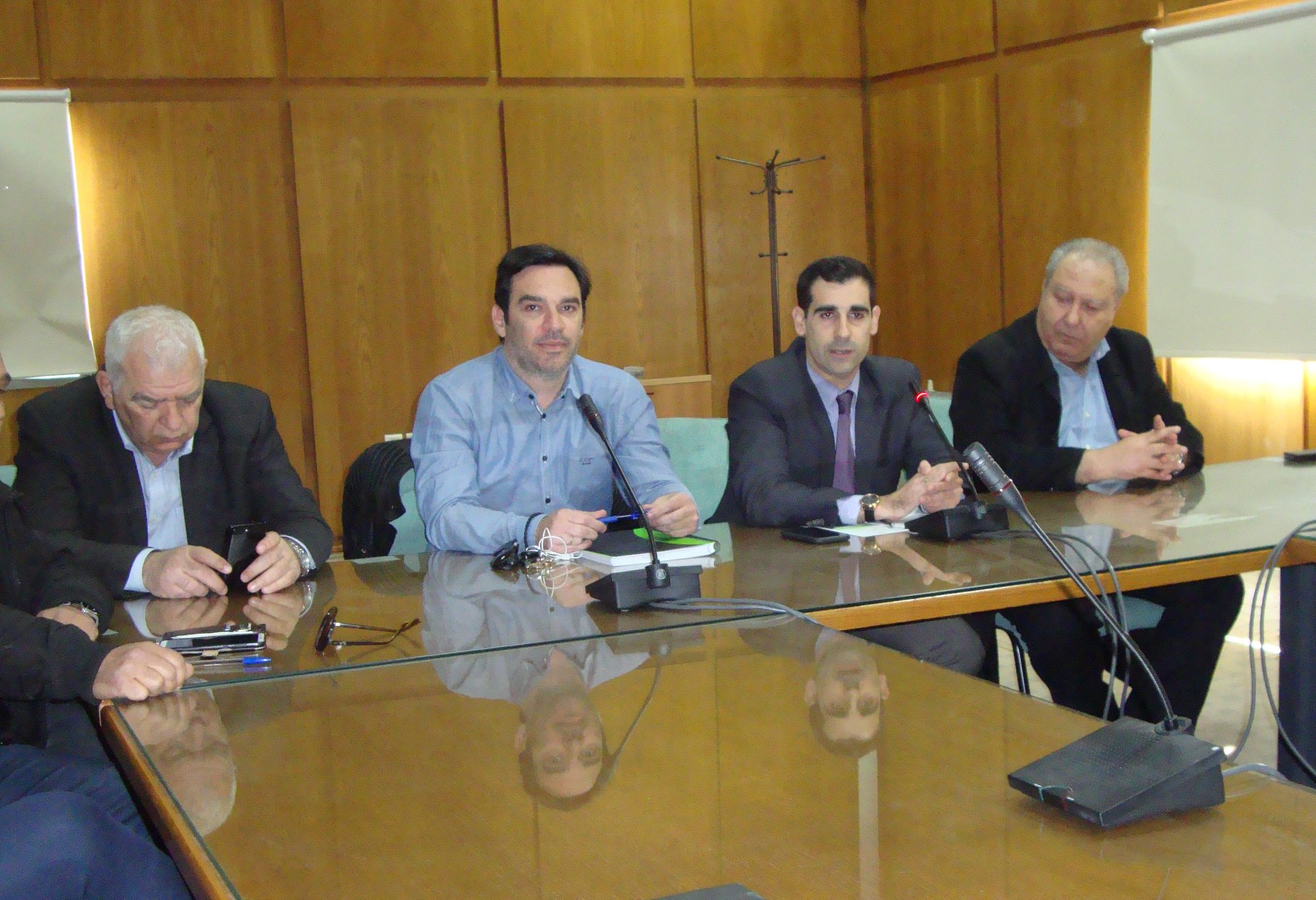 Π.Ε. Ηλείας: Συνάντηση στον Πύργο του Αντι/άρχη Βασίλη Γιαννόπουλου με εκπροσώπους αθλητικών σωματείων του Νομού για την επιβολή μέτρων σε σχέση με τον κορωνοϊο