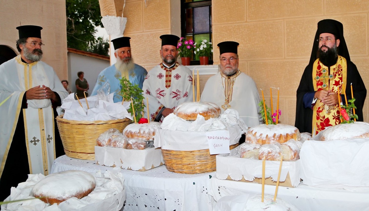 Ιεροπρεπή η εορτή της Μεγαλομάρτυρος Αγίας Μαρίνης, στην Γλύφα Βαρθολομιού (photos)