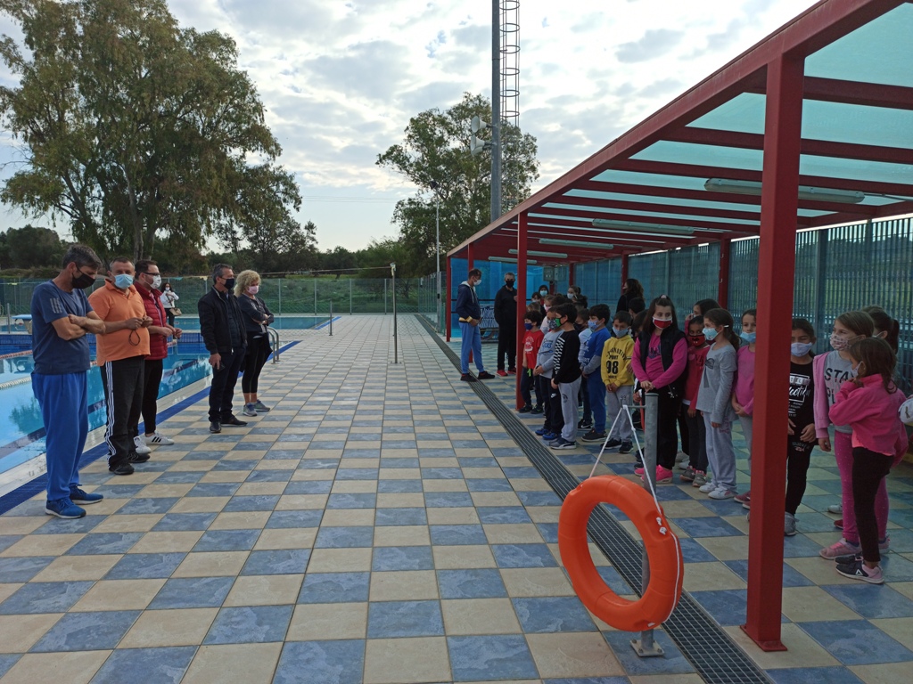 Επίσκεψη Μπακέλα – Κλάδη στις εγκαταστάσεις του Αθλητικού Κέντρου Αμαλιάδας: Το μοναδικό κολυμβητήριο που υλοποιείται το πρόγραμμα κολύμβησης για μαθητές των Δημοτικών Σχολείων
