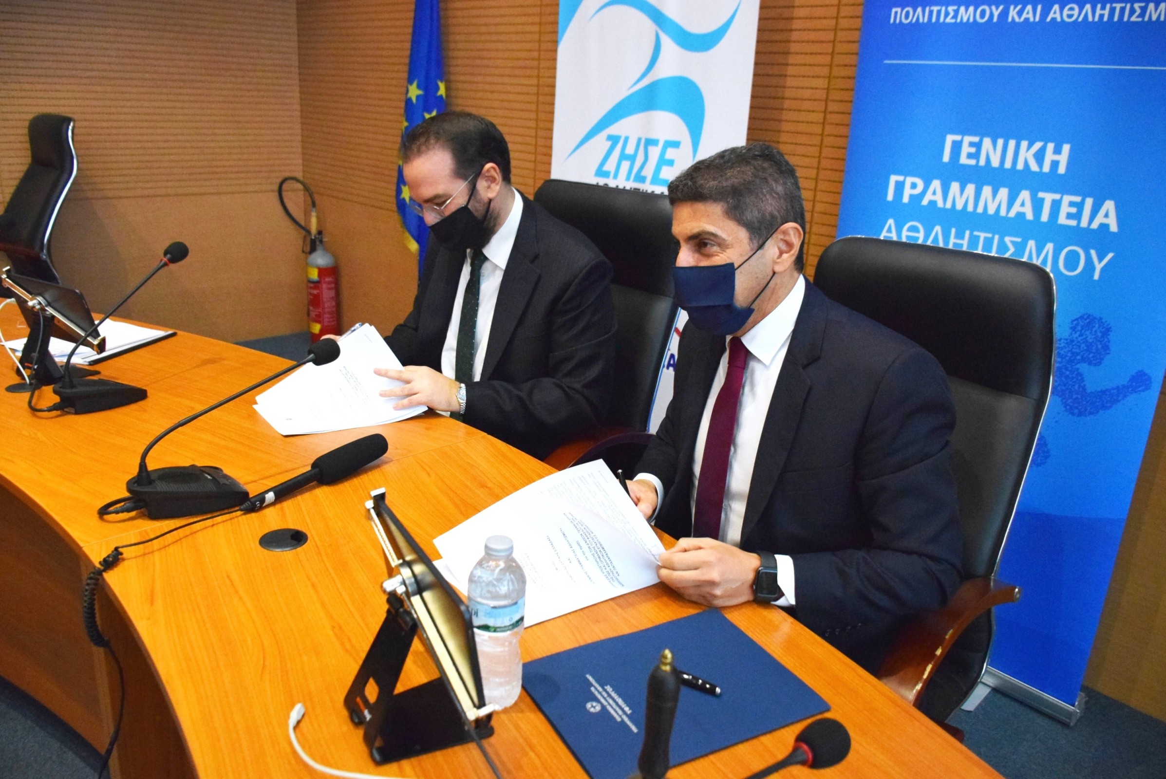 ΠΔΕ: Αυγενάκης και Φαρμάκης υπέγραψαν Προγραμματική Σύμβαση για την ανάπλαση της Αγυιάς, την αναβάθμιση των εγκαταστάσεων του ΠΕΑΚ Πάτρας και του Παπαχαραλάμπειου Ναυπάκτου (Photos- ΒΙΝΤΕΟ)