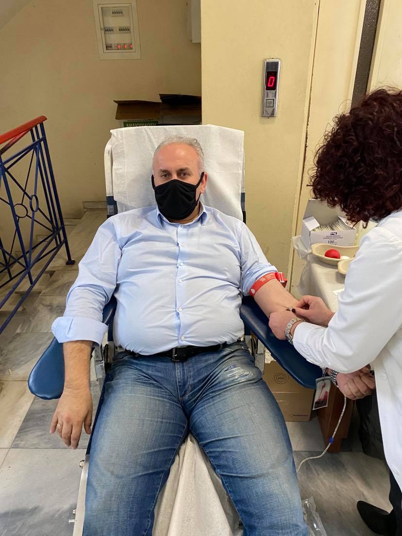 Δήμος Πύργου: Ένθερμη ανταπόκριση στο κάλεσμα για εθελοντική αιμοδοσία της Δημοτικής Αστυνομίας και της Υπηρεσίας Πρασίνου- Συγκεντρώθηκαν πάνω από 30 μονάδες αίματος (photos)