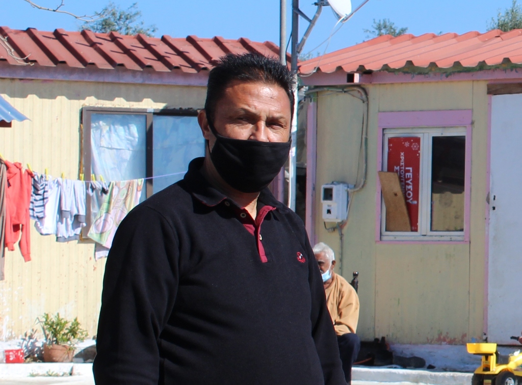 Αμαλιάδα: Την αδιαφορία της Δημοτικής Αρχής Ήλιδας για τις 32 οικογένειες Τσιγγάνων στα Τσιχλέικα κάλυψε ο Δημήτρης Κωνσταντόπουλος (photos) 